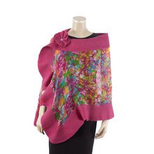 Charger l'image dans la galerie, Vibrant magenta shawl #228-23
