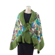 Charger l'image dans la galerie, Vibrant jungle shawl #228-37