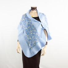 Load image into Gallery viewer, Linked blue flowers scarf #168-39