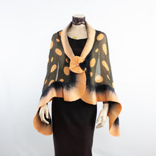 Charger l'image dans la galerie, Vibrant polka dot beige shawl #228-3