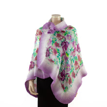Charger l'image dans la galerie, Vibrant orchid shawl #228-9
