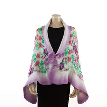 Charger l'image dans la galerie, Vibrant orchid shawl #228-9