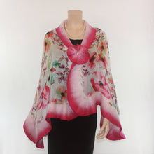 Charger l'image dans la galerie, Vibrant magenta flowers shawl #228-33
