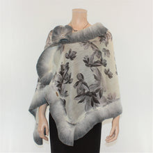 Charger l'image dans la galerie, Vibrant grey flowers shawl #228-27
