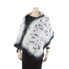 Load image into Gallery viewer, Linked  swallows scarf #168-48
