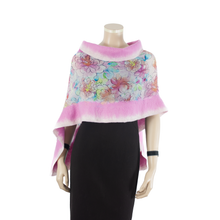 Load image into Gallery viewer, Linked pink flowers scarf #168-12
