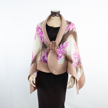 Charger l'image dans la galerie, Vibrant magenta flowers shawl #228-25
