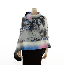 Charger l'image dans la galerie, Vibrant blue pink butterfly shawl #228-6
