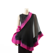 Charger l'image dans la galerie, Premium black and magenta silk shawl #248-21
