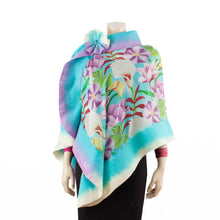 Charger l'image dans la galerie, Vibrant tropic shawl #228-42
